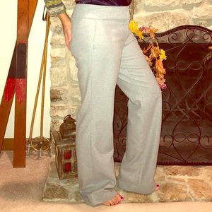 Ann Taylor Gray Wool Blend Pants NWT Size 8